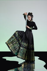 Modern Improved Hanfu Skirt: Gold-Thread Imitation Brocade Design