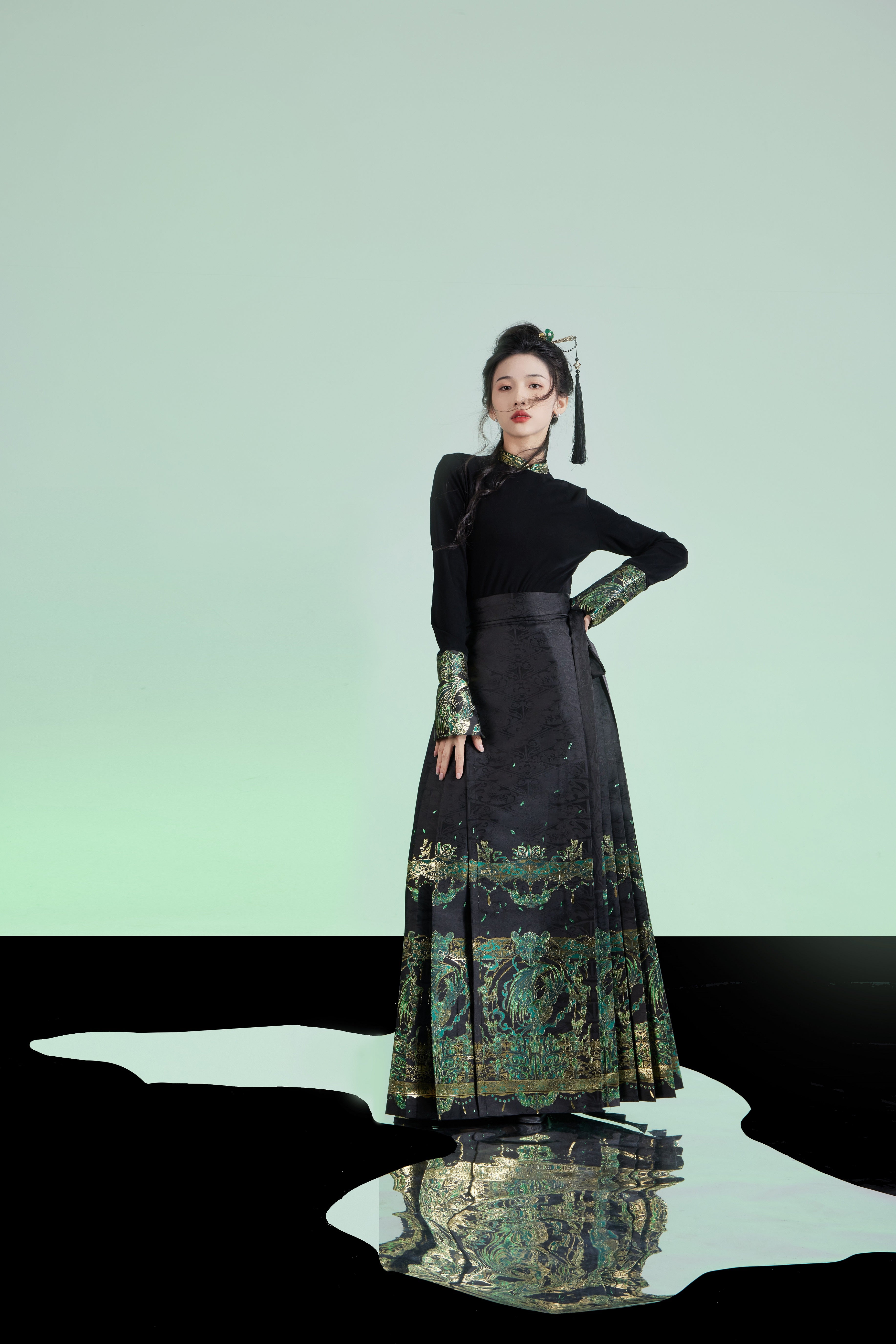 Modern Hanfu Styling: Rust Green Mamianqun with Embroidery knitted sweater