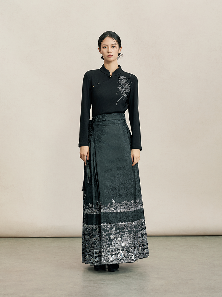 Modern Hanfu Black & White Peony Embroidered Cardigan | Traditional Chinese Mandarin Collar Knit Top for Mamian Skirt丨芳华瑞上衣