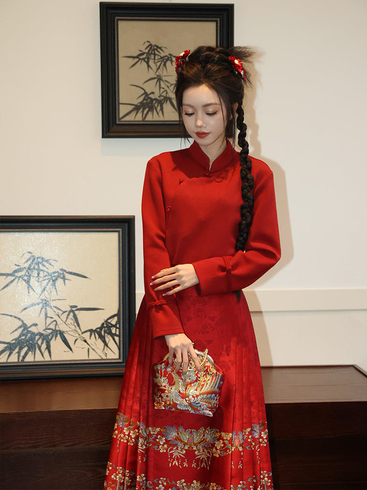 Ming Dynasty Mamianqun | Traditional Chinese Modern Hanfu Dress in Red 翠羽红